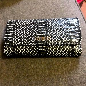 Guess wallet